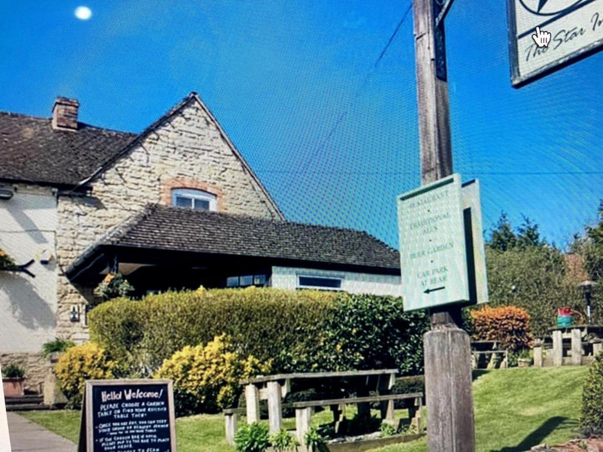 Beautiful Cotswold Farmhouse With Hot Tub แมนเชสเตอร์ ภายนอก รูปภาพ